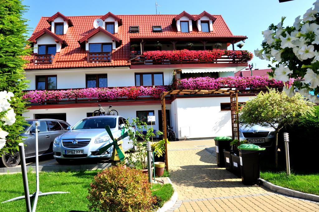 Pensjonat Relax Mikołajki Esterno foto